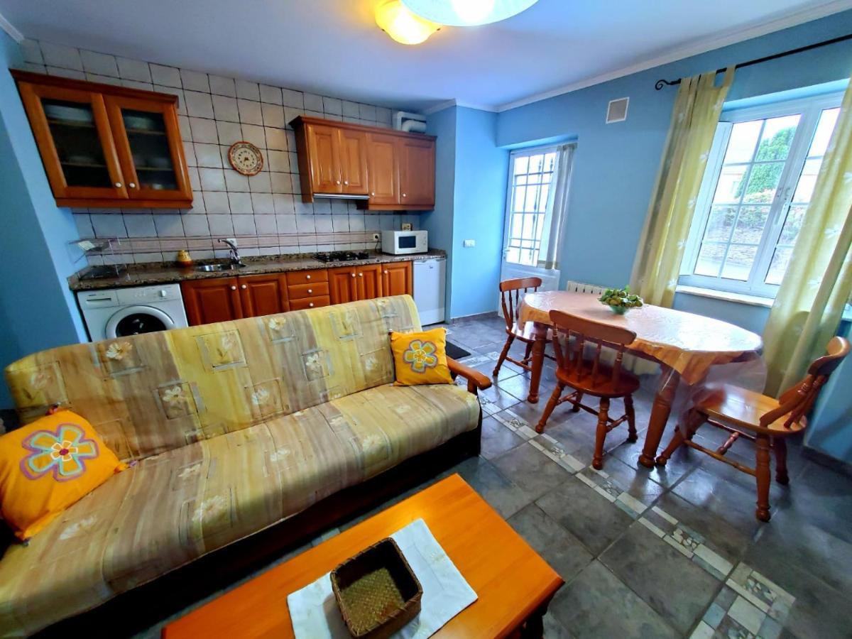 Apartamentos Turisticos Rosa Ribadeo Zewnętrze zdjęcie